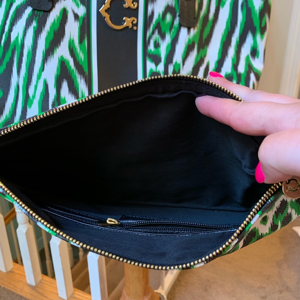 C.Wonder Tote Bag With Smaller Insert - image 3